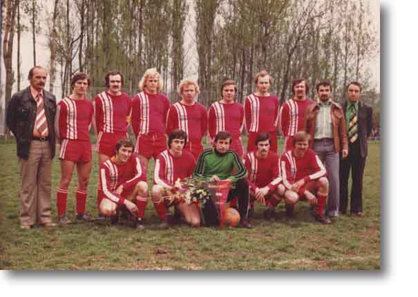 Meistermannschaft in der C-Klasse 1976/77